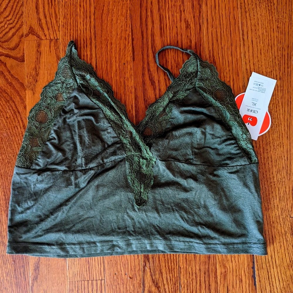 Cider brand new with tags green cropped tank top size XL